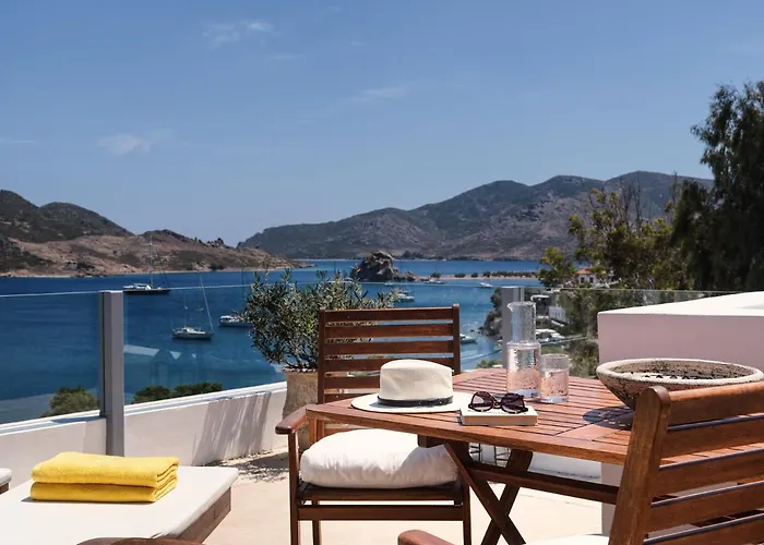 The Petra, Small Luxury Of The World 2* Grikos Bay (Patmos)