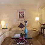The Petra, Small Luxury Of The World 2* Grikos Bay (Patmos)