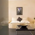 Hotel The Petra, Small Luxury Of The World