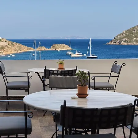 Hotel Petra Hotel&suites 2*