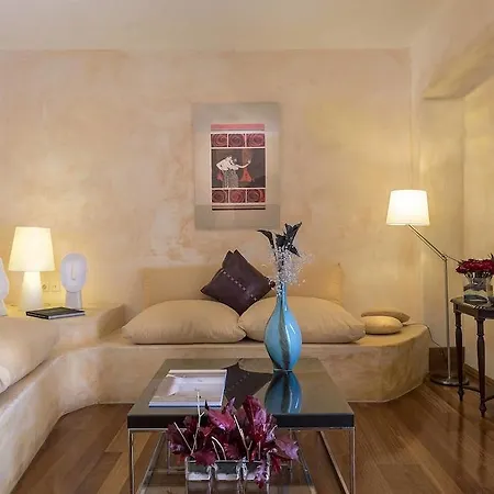 Petra Hotel&suites 2*