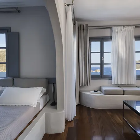 The Petra, Small Luxury Of The World Grikos Bay (Patmos)