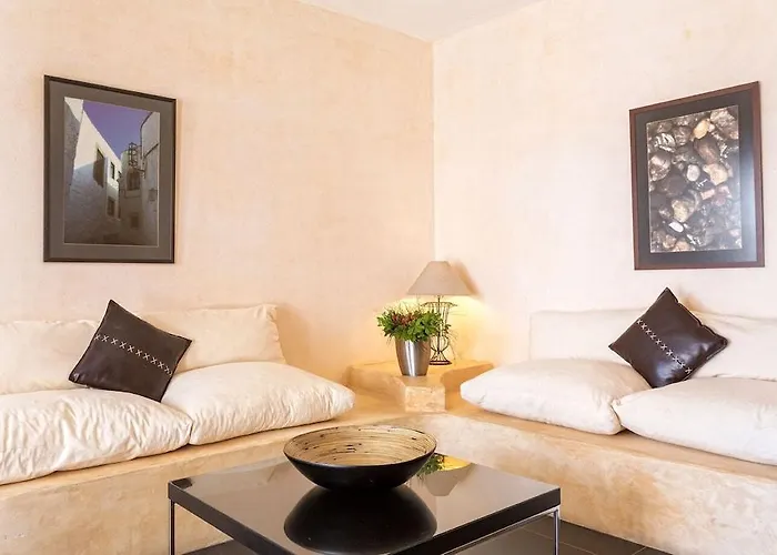 Ξενοδοχείο The Petra, Small Luxury Of The World Γροίκος