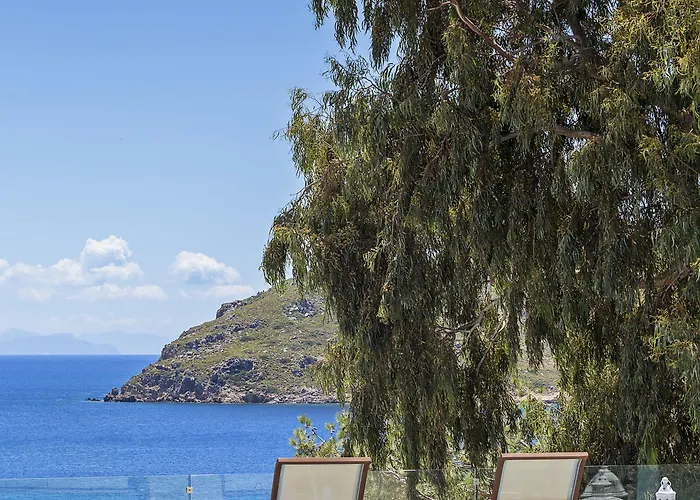 The Petra, Small Luxury Of The World 2* Γροίκος