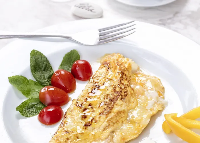 The Petra, Small Luxury Of The World